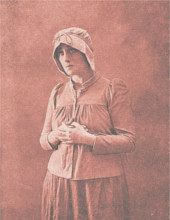 Jacqueline Forzane, dans le rôle de La Pocharde, 1921