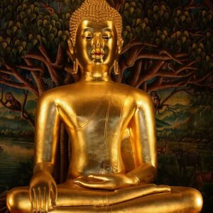 Bouddha en or et pierre précieuses (temple Wat Suan Dok, Chiang Maoi, Thaïlande) - photographie de Akuppa John Wigham