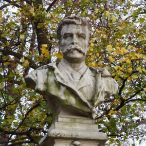 Buste de Guy de Maupassant par Raoul Verlet, parc Monceau (Paris 8e)