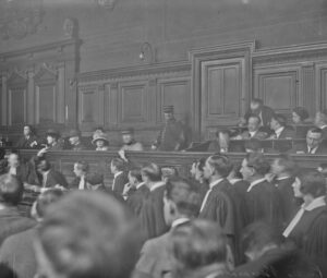 Photographie de presse du procès Bessarabo (1922)