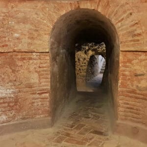 Catacombes du quartier du Sacromonte à Grenade
