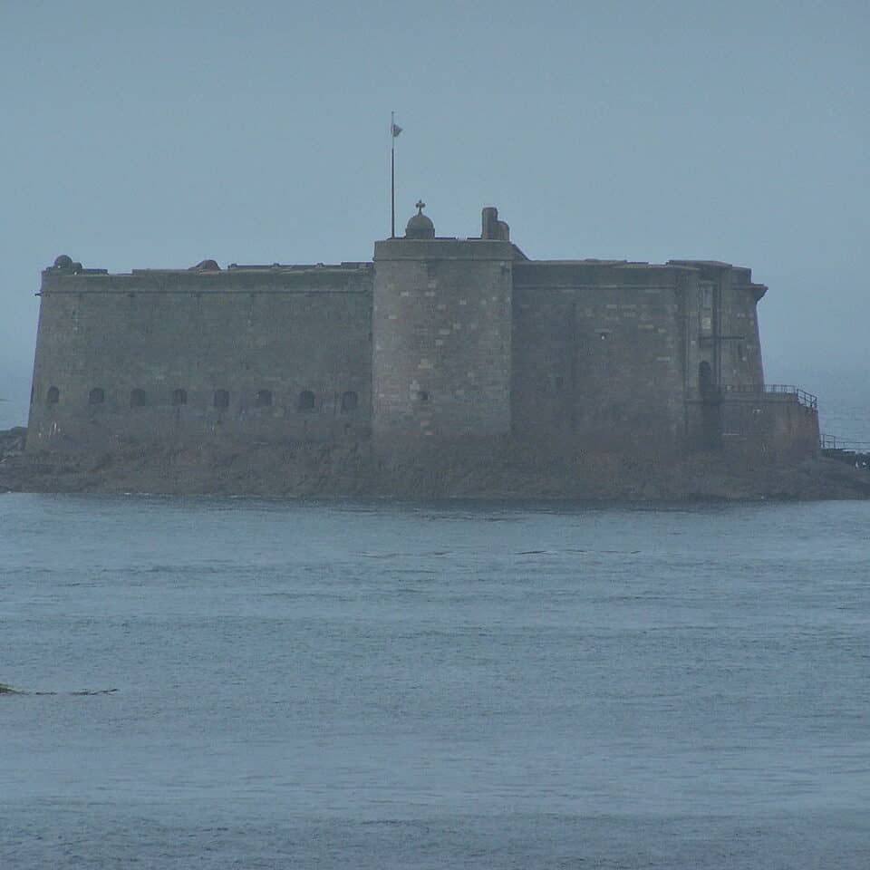 Château du Taureau en baie de Morlaix