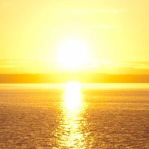 Golden sunset / Coucher de soleil doré et mer