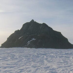 Île Inaccessible (archipel de Ross)