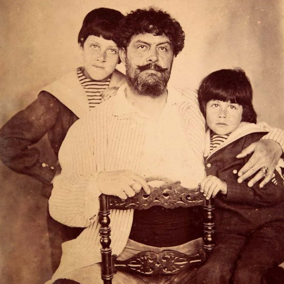 Jean Richepin et ses enfants vers 1890