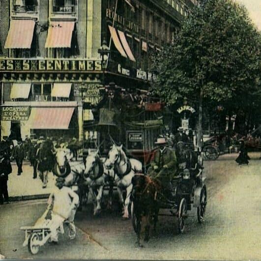 Le boulevard des Capucines au début du xxe siècle