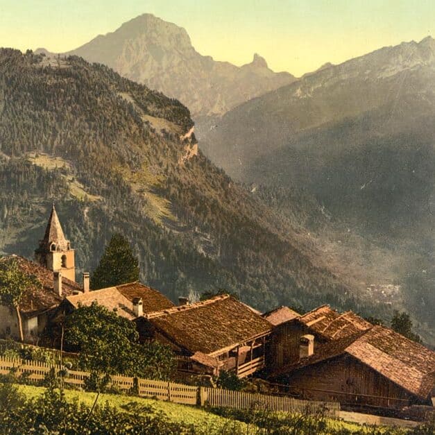 Snapshots Of The Past - Gryon avec le Grand Muveran, le Petit Muveran et la Pointe des Savolaires, Canton de Vaud Suisse (2007)