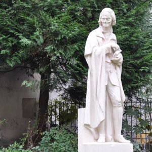 Statue de Voltaire dans le square Honoré Champion à Paris